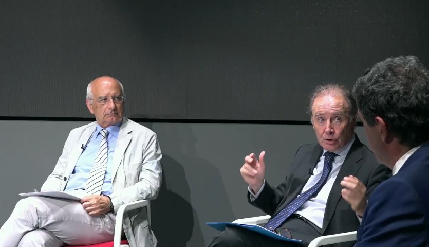 Martín Sellés, presidente de Farmaindustria, durante el coloquio de la Sociedad Española de Cardiología