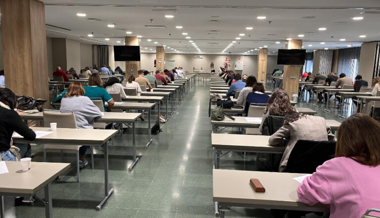 Imagen de la celebración del primer examen de certificación del Código de Buenas Prácticas de Farmaindustria en octubre de 2023.